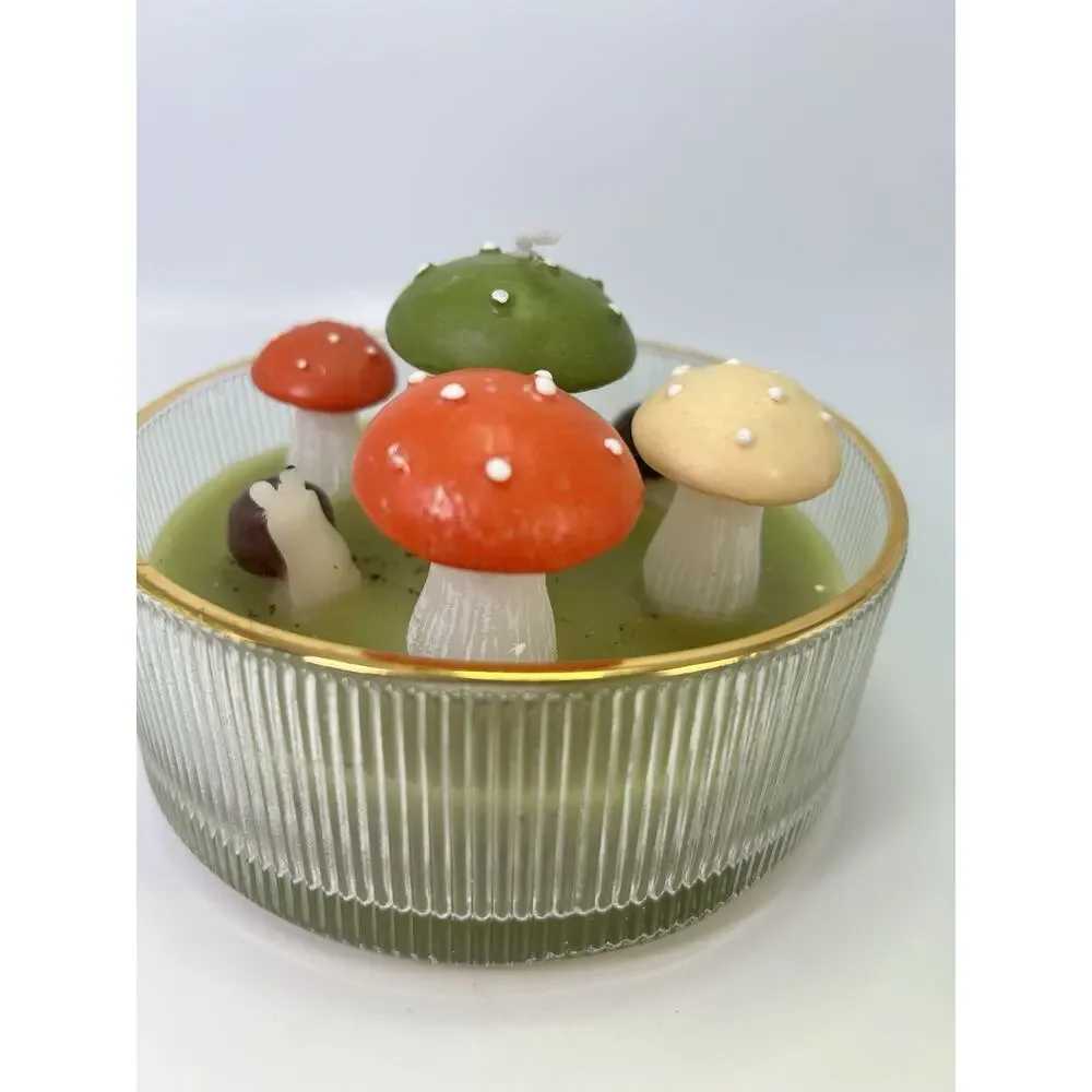 TIKTOK VIRAL Happy Fall Mushroom And Snail Green 11.66 Oz Candle Martha Stewart
